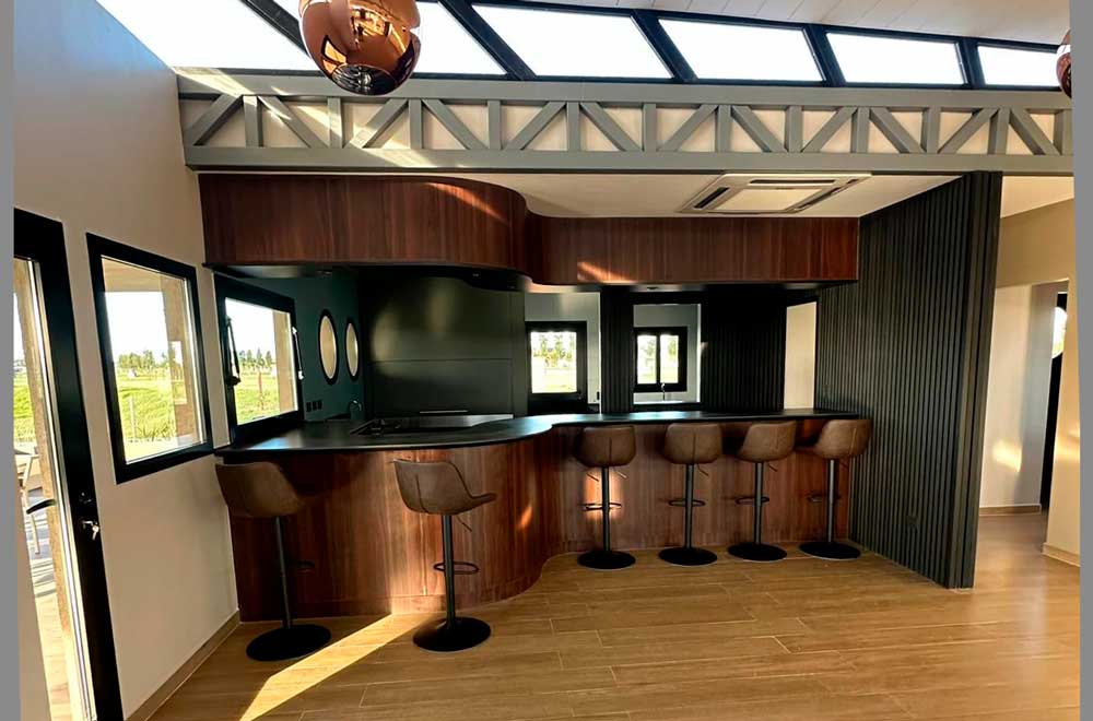 Interior del club house
